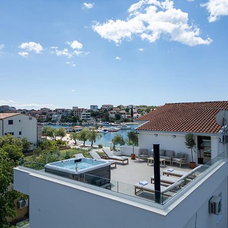 Villa Rozana - Beachfront Wellness Retreat سيغيت فغانييتْسا المظهر الخارجي الصورة