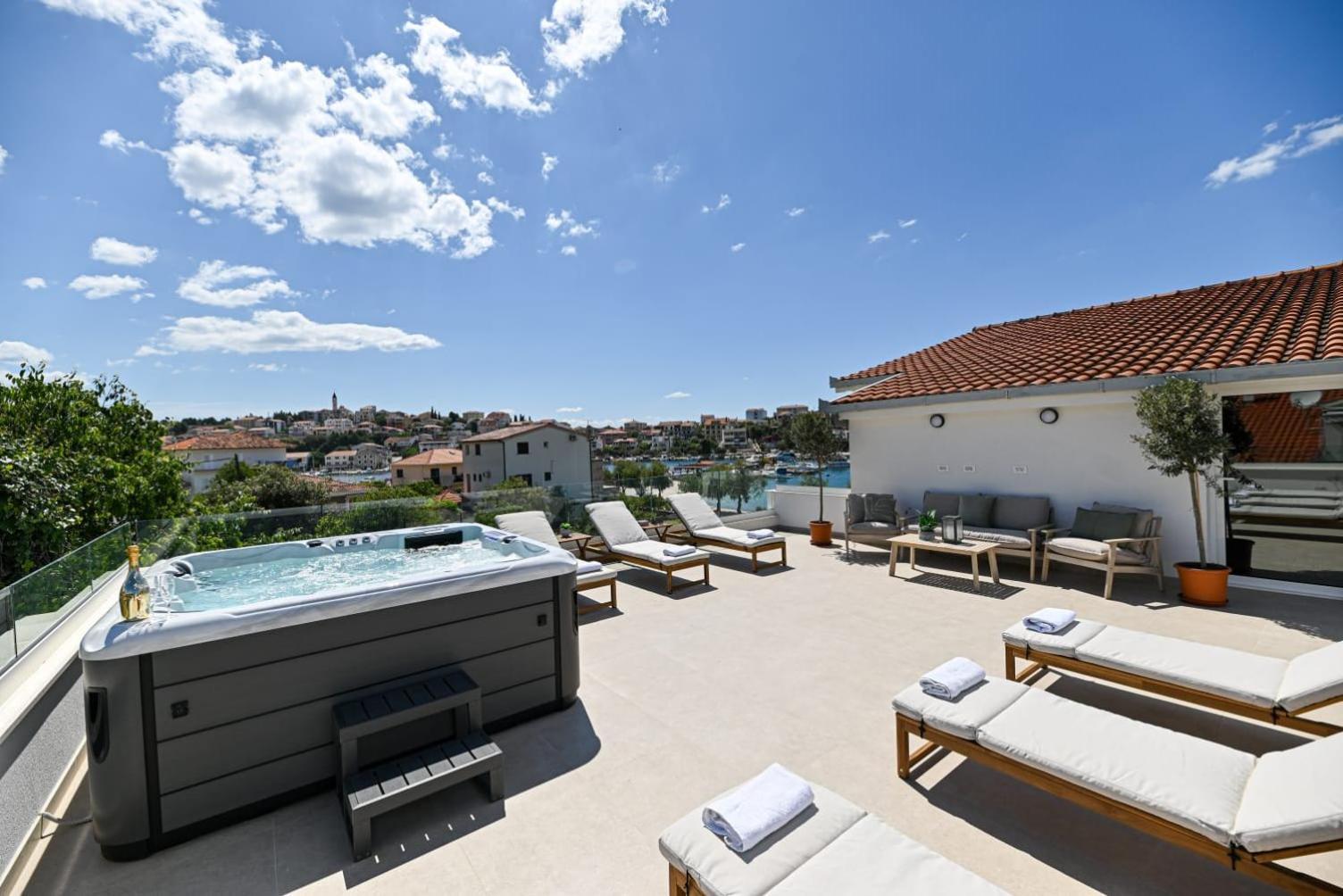 Villa Rozana - Beachfront Wellness Retreat سيغيت فغانييتْسا المظهر الخارجي الصورة