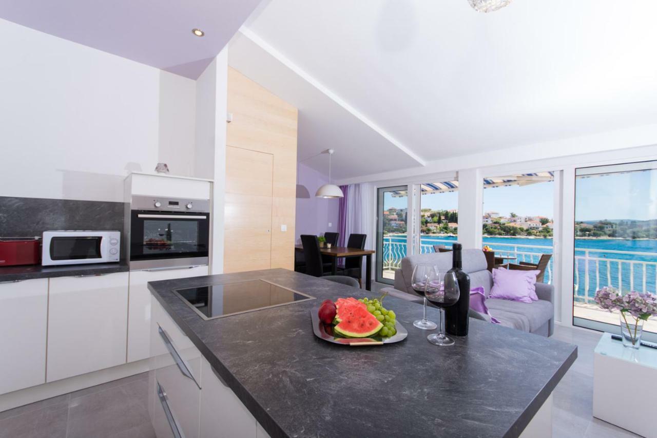 Villa Rozana - Beachfront Wellness Retreat سيغيت فغانييتْسا المظهر الخارجي الصورة