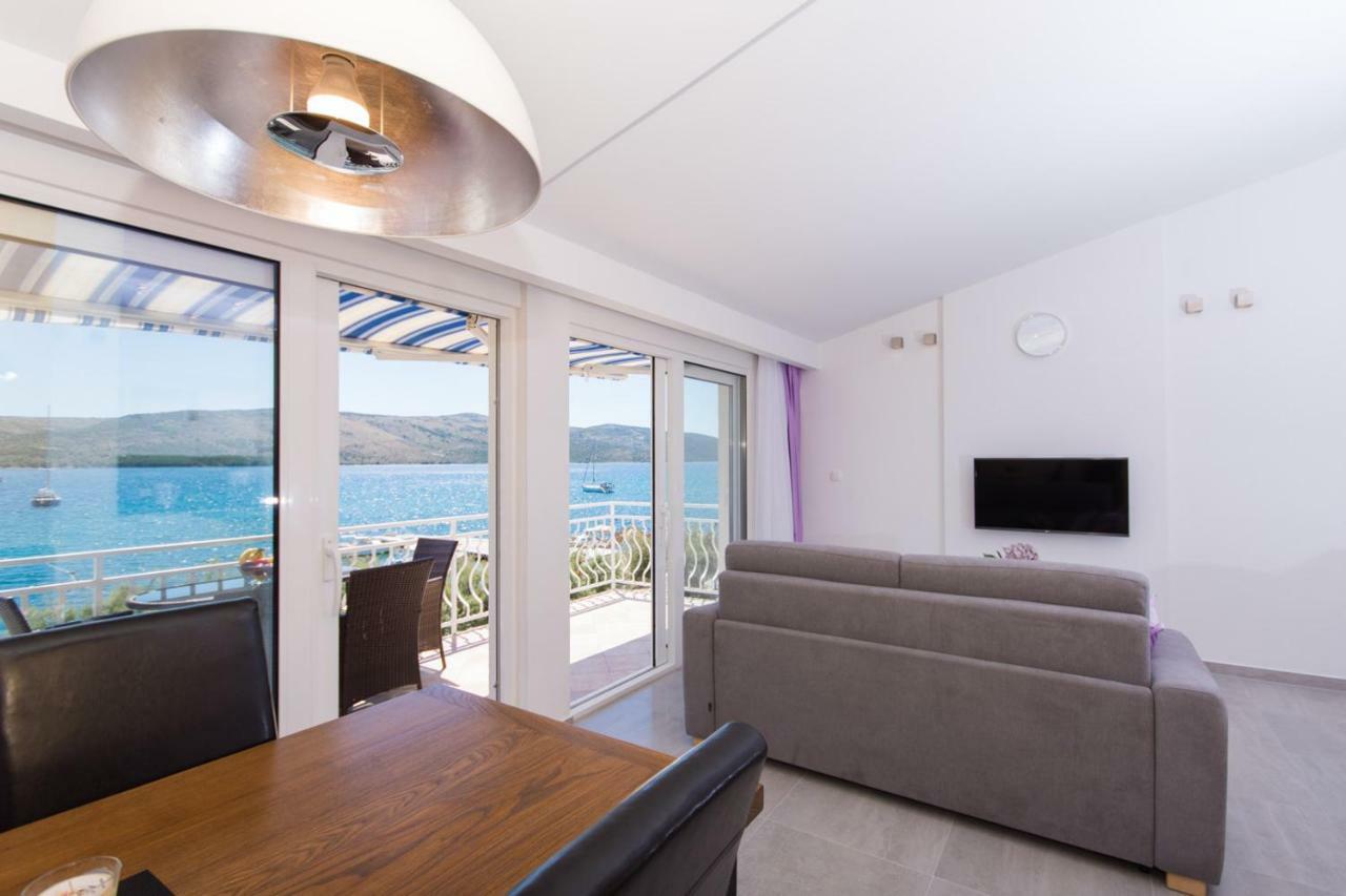 Villa Rozana - Beachfront Wellness Retreat سيغيت فغانييتْسا المظهر الخارجي الصورة
